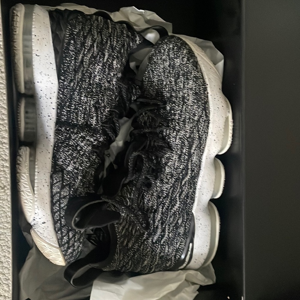 Lebron XV ashes